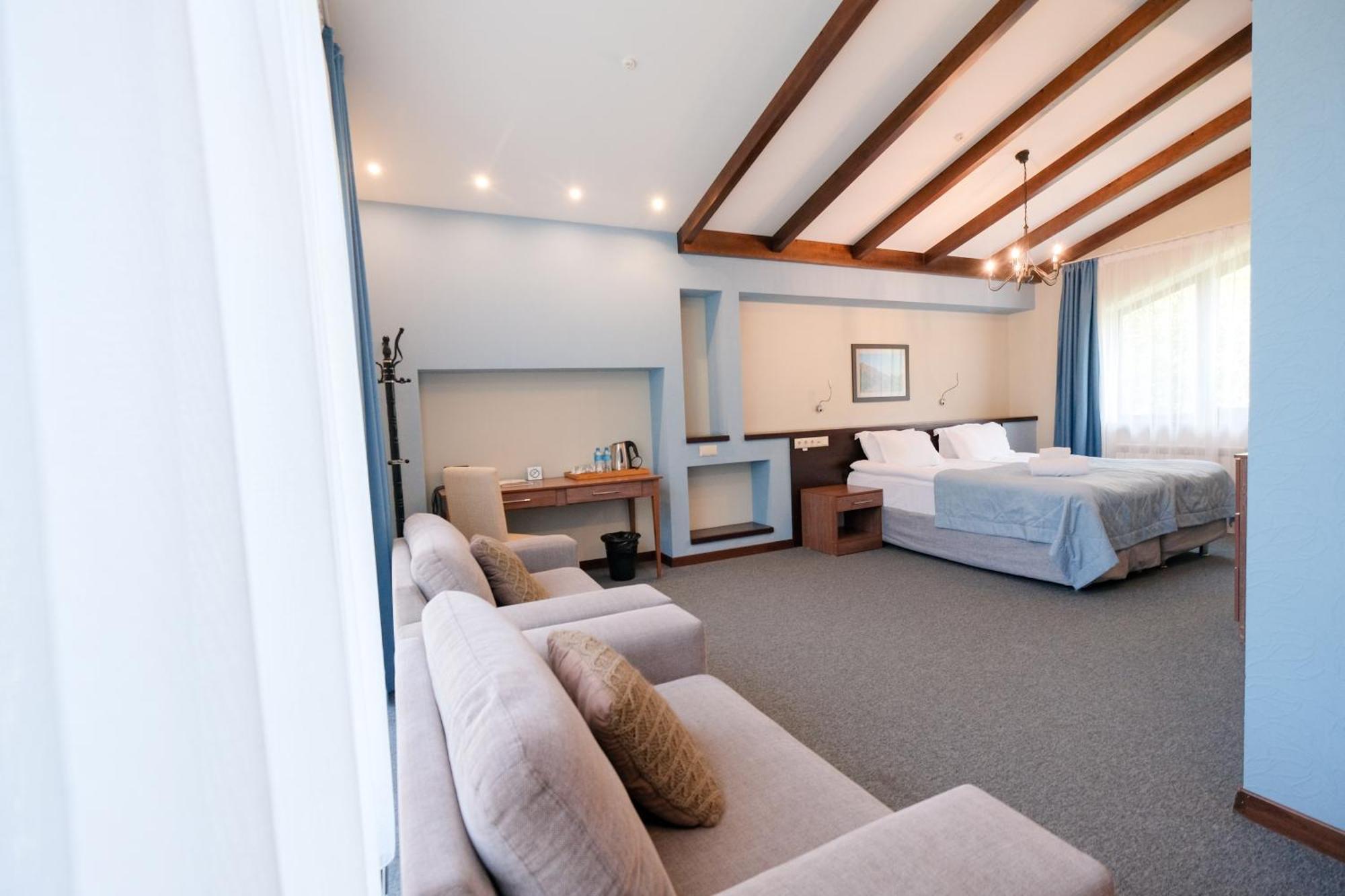 Oi-Qaragai Mountain Resort Besqaynar Extérieur photo