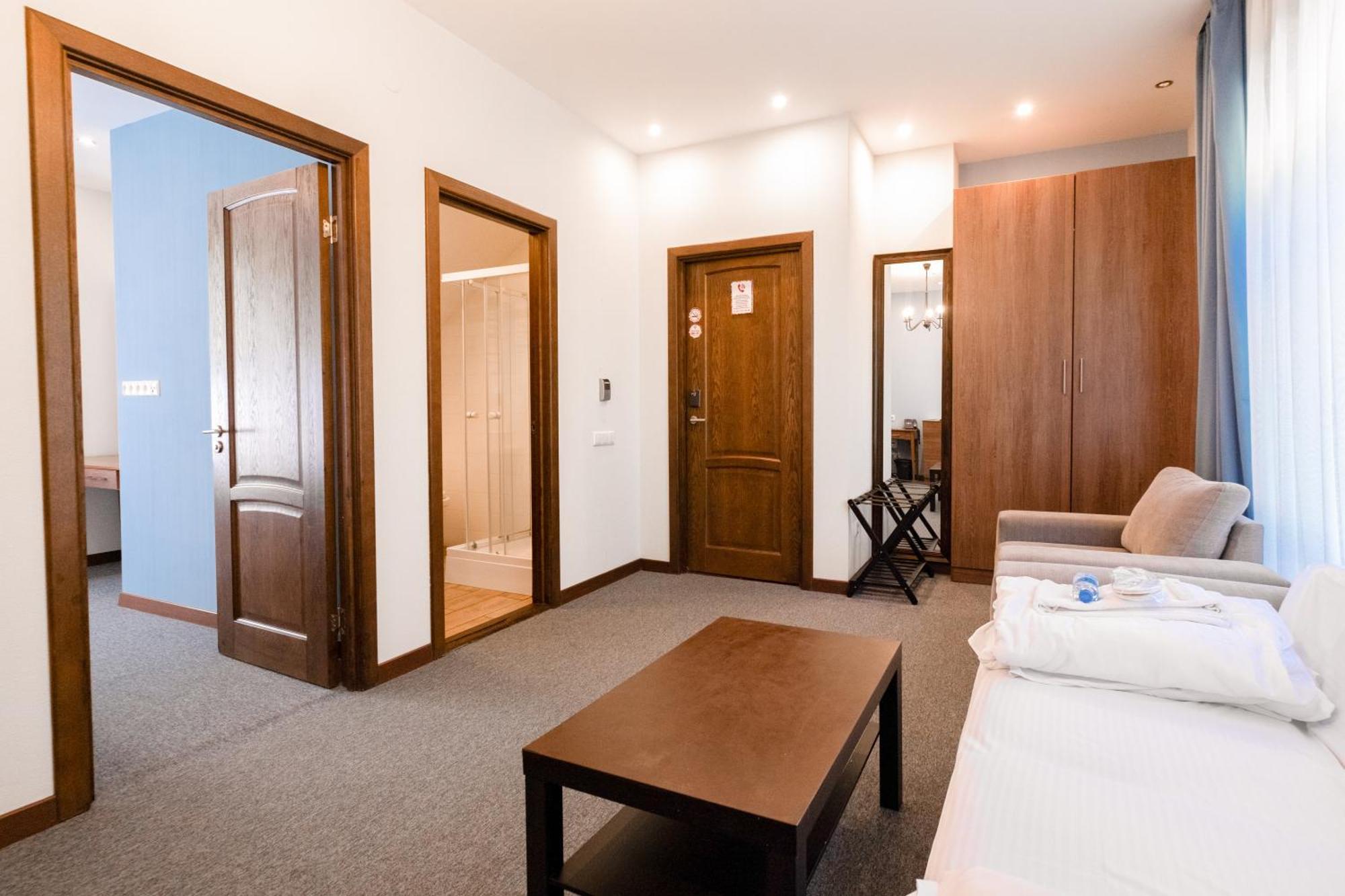 Oi-Qaragai Mountain Resort Besqaynar Extérieur photo