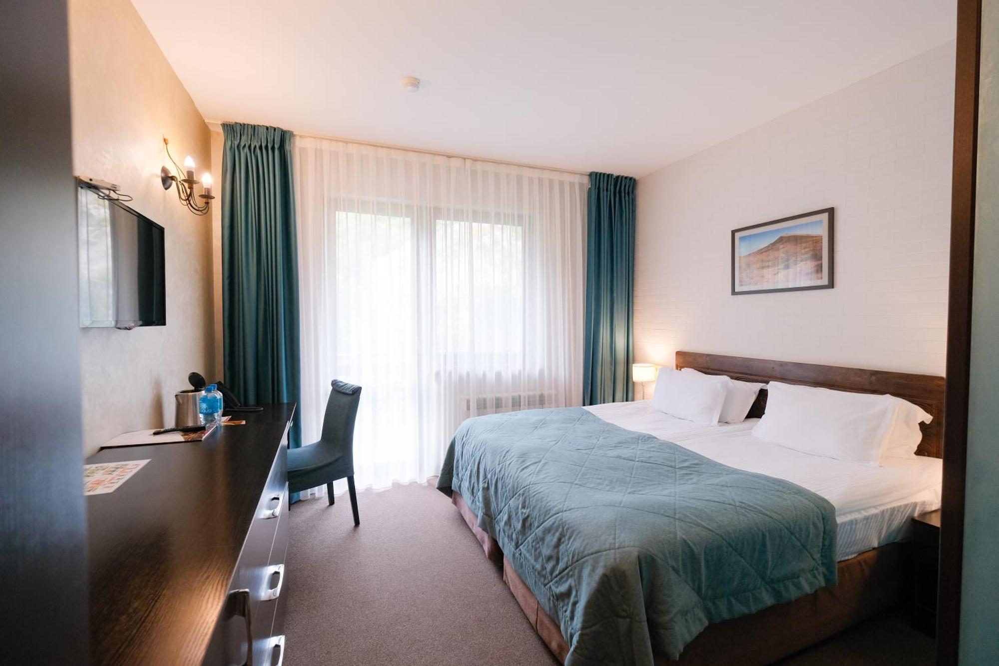 Oi-Qaragai Mountain Resort Besqaynar Extérieur photo