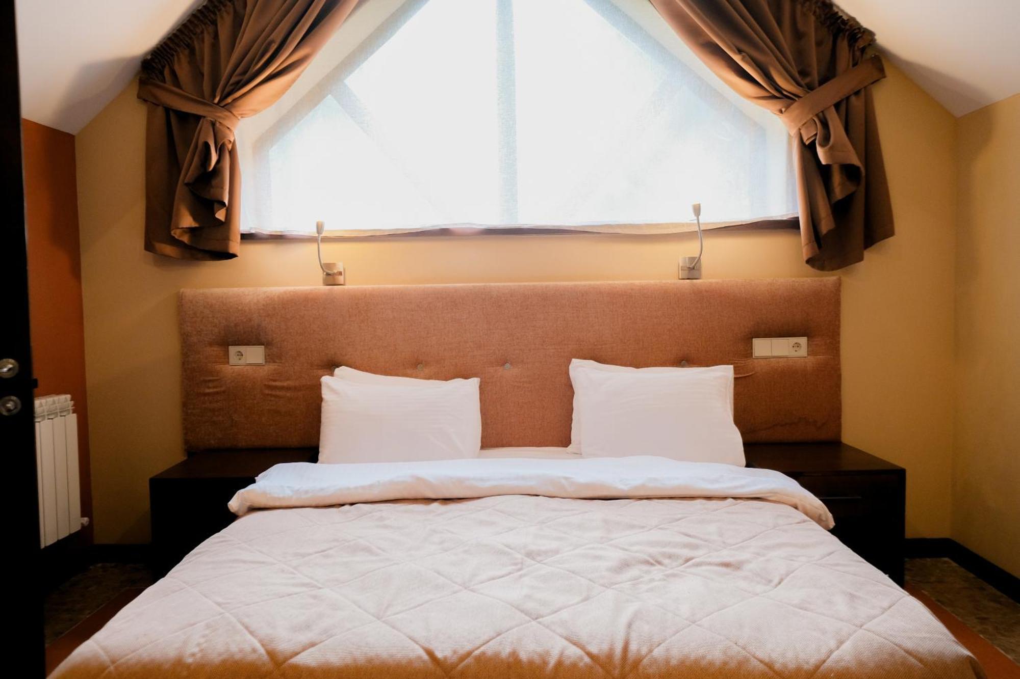 Oi-Qaragai Mountain Resort Besqaynar Extérieur photo