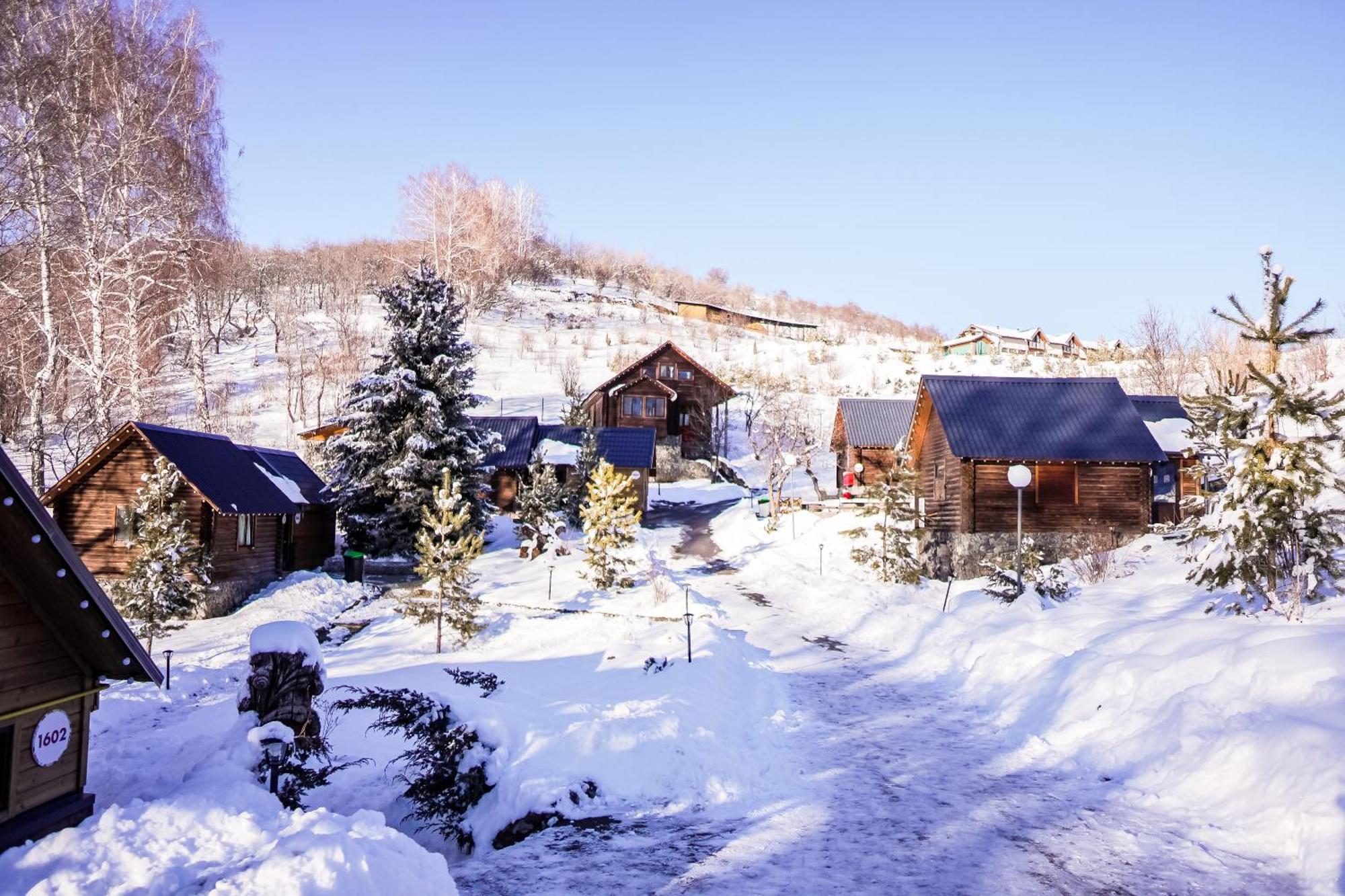 Oi-Qaragai Mountain Resort Besqaynar Extérieur photo